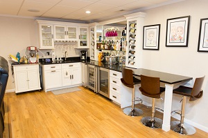 Bar in a Binghamton finished basement